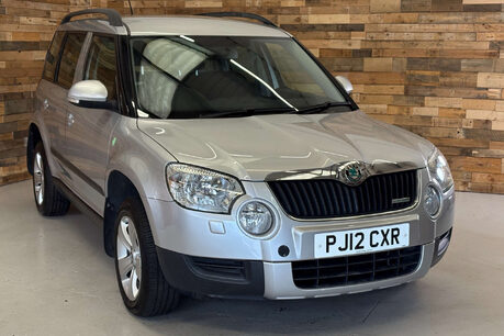 Skoda Yeti 1.6 TDI GreenLine II SE SUV 5dr Diesel Manual Euro 5 (s/s) (105 ps) 23