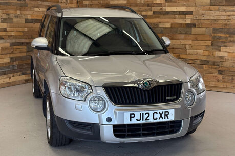 Skoda Yeti 1.6 TDI GreenLine II SE SUV 5dr Diesel Manual Euro 5 (s/s) (105 ps) 24