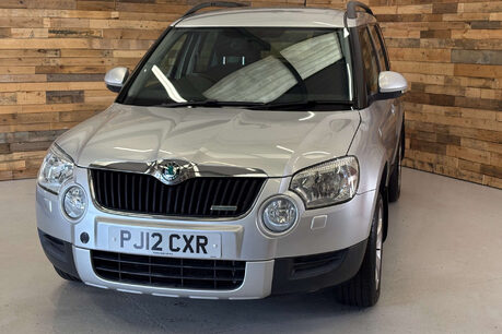 Skoda Yeti 1.6 TDI GreenLine II SE SUV 5dr Diesel Manual Euro 5 (s/s) (105 ps) 25
