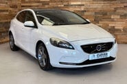 Volvo V40 1.6 T4 SE Hatchback 5dr Petrol Powershift Euro 5 (s/s) (180 ps) 6