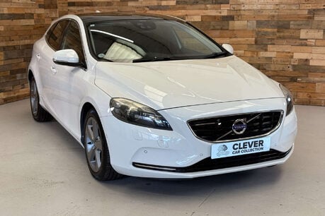 Volvo V40 1.6 T4 SE Hatchback 5dr Petrol Powershift Euro 5 (s/s) (180 ps) 1