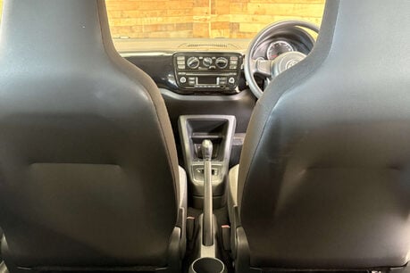 Volkswagen Up 1.0 Move up! Hatchback 3dr Petrol ASG Euro 5 (60 ps) 80