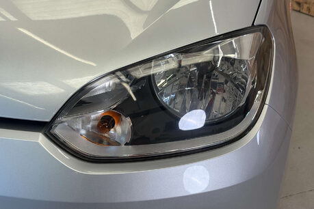 Volkswagen Up 1.0 Move up! Hatchback 3dr Petrol ASG Euro 5 (60 ps) 35