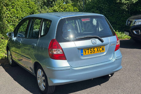 Honda Jazz 1.4 i-DSI SE Hatchback 5dr Petrol CVT-7 (139 g/km, 82 bhp) 11