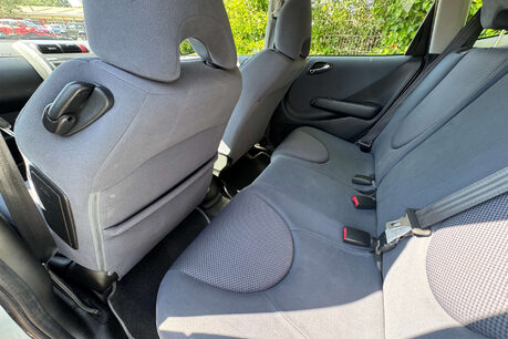 Honda Jazz 1.4 i-DSI SE Hatchback 5dr Petrol CVT-7 (139 g/km, 82 bhp) 14