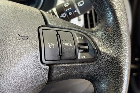 Kia Sportage 1.7 CRDi EcoDynamics 3 SUV 5dr Diesel Manual 2WD Euro 6 (s/s) (114 bhp) 31