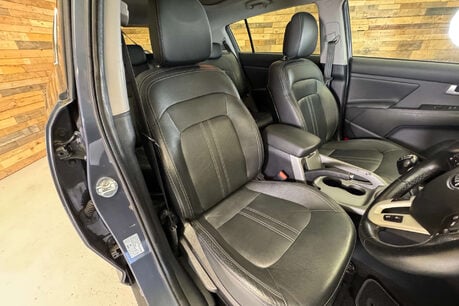 Kia Sportage 1.7 CRDi EcoDynamics 3 SUV 5dr Diesel Manual 2WD Euro 6 (s/s) (114 bhp) 60
