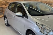 Peugeot 208 1.4 HDi Active Hatchback 5dr Diesel Manual Euro 5 (70 ps) 17