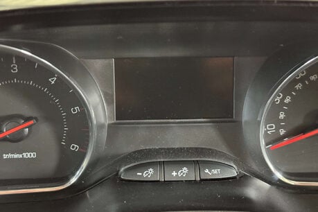Peugeot 208 1.4 HDi Active Hatchback 5dr Diesel Manual Euro 5 (70 ps) 34