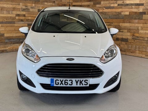 Ford Fiesta 1.25 Zetec Hatchback 5dr Petrol Manual Euro 5 (82 ps)