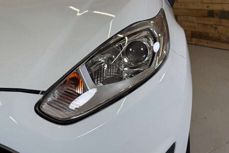 Ford Fiesta 1.25 Zetec Hatchback 5dr Petrol Manual Euro 5 (82 ps) 24