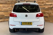 Volkswagen Tiguan 2.0 TDI BlueMotion Tech R-Line SUV 5dr Diesel Manual 4WD Euro 5 (s/s) (Nav) 6