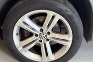 Volkswagen Tiguan 2.0 TDI BlueMotion Tech R-Line SUV 5dr Diesel Manual 4WD Euro 5 (s/s) (Nav) 22