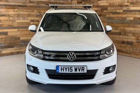 Volkswagen Tiguan 2.0 TDI BlueMotion Tech R-Line SUV 5dr Diesel Manual 4WD Euro 5 (s/s) (Nav) 2