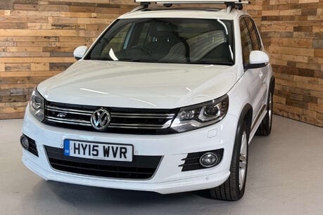 Volkswagen Tiguan 2.0 TDI BlueMotion Tech R-Line SUV 5dr Diesel Manual 4WD Euro 5 (s/s) (Nav) 16