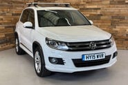 Volkswagen Tiguan 2.0 TDI BlueMotion Tech R-Line SUV 5dr Diesel Manual 4WD Euro 5 (s/s) (Nav) 17