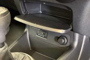 Hyundai i20 1.4 Comfort Hatchback 5dr Petrol Manual Euro 4 (99 bhp) 39
