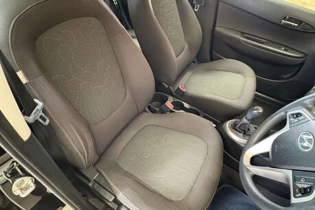 Hyundai i20 1.4 Comfort Hatchback 5dr Petrol Manual Euro 4 (99 bhp) 18