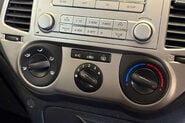 Hyundai i20 1.4 Comfort Hatchback 5dr Petrol Manual Euro 4 (99 bhp) 25