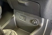 Hyundai i20 1.4 Comfort Hatchback 5dr Petrol Manual Euro 4 (99 bhp) 38
