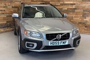 Volvo XC70 2.4 D5 SE Lux Premium Estate 5dr Diesel Geartronic AWD Euro 5 (205 ps) 2