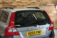 Volvo XC70 2.4 D5 SE Lux Premium Estate 5dr Diesel Geartronic AWD Euro 5 (205 ps) 66