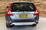 Volvo XC70 2.4 D5 SE Lux Premium Estate 5dr Diesel Geartronic AWD Euro 5 (205 ps) 8