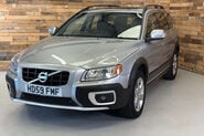 Volvo XC70 2.4 D5 SE Lux Premium Estate 5dr Diesel Geartronic AWD Euro 5 (205 ps) 23
