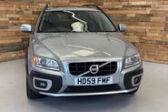 Volvo XC70 2.4 D5 SE Lux Premium Estate 5dr Diesel Geartronic AWD Euro 5 (205 ps) 4