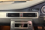 Volvo XC70 2.4 D5 SE Lux Premium Estate 5dr Diesel Geartronic AWD Euro 5 (205 ps) 48