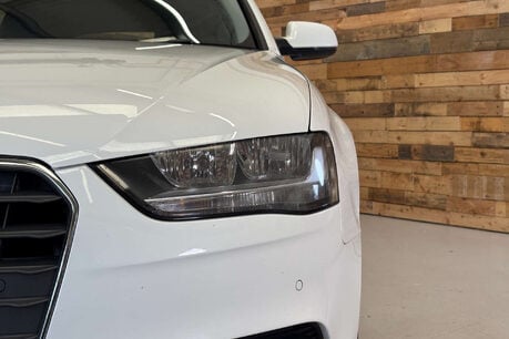 Audi A4 2.0 TDIe SE Technik Estate 5dr Diesel Manual Euro 5 (s/s) (136 ps) 51
