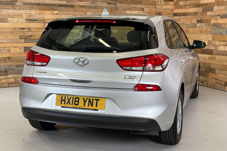 Hyundai i30 1.0 T-GDi Blue Drive S Hatchback 5dr Petrol Manual Euro 6 (s/s) (120 ps) 72