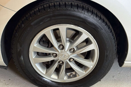 Hyundai i30 1.0 T-GDi Blue Drive S Hatchback 5dr Petrol Manual Euro 6 (s/s) (120 ps) 51