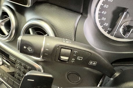 Mercedes-Benz A Class 1.5 A180 CDI SE Hatchback 5dr Diesel 7G-DCT Euro 5 (s/s) (109 ps) 45