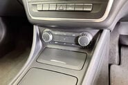 Mercedes-Benz A Class 1.5 A180 CDI SE Hatchback 5dr Diesel 7G-DCT Euro 5 (s/s) (109 ps) 33
