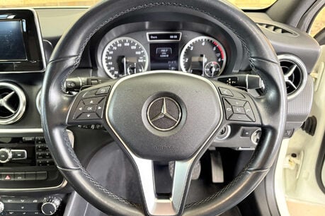 Mercedes-Benz A Class 1.5 A180 CDI SE Hatchback 5dr Diesel 7G-DCT Euro 5 (s/s) (109 ps) 42