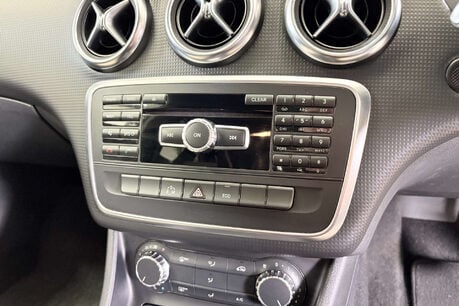 Mercedes-Benz A Class 1.5 A180 CDI SE Hatchback 5dr Diesel 7G-DCT Euro 5 (s/s) (109 ps) 32