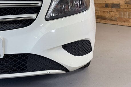Mercedes-Benz A Class 1.5 A180 CDI SE Hatchback 5dr Diesel 7G-DCT Euro 5 (s/s) (109 ps) 20