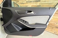 Mercedes-Benz A Class 1.5 A180 CDI SE Hatchback 5dr Diesel 7G-DCT Euro 5 (s/s) (109 ps) 57