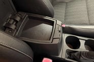 Toyota Auris 1.4 D-4D Excel Hatchback 5dr Diesel Manual Euro 5 (s/s) (90 ps) 21