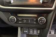 Toyota Auris 1.4 D-4D Excel Hatchback 5dr Diesel Manual Euro 5 (s/s) (90 ps) 25