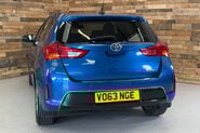Toyota Auris 1.4 D-4D Excel Hatchback 5dr Diesel Manual Euro 5 (s/s) (90 ps) 57