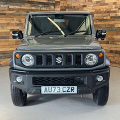 Suzuki Jimny SZ5 4x4 AUTO 2