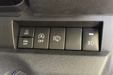 Suzuki Jimny SZ5 4x4 AUTO 30