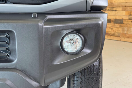Suzuki Jimny SZ5 4x4 AUTO 93