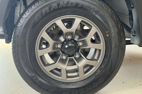 Suzuki Jimny SZ5 4x4 AUTO 65