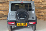 Suzuki Jimny SZ5 4x4 AUTO 3