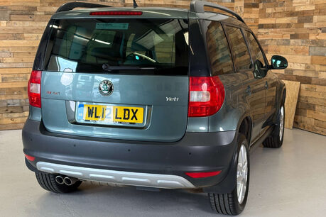 Skoda Yeti 2.0 TDI Elegance SUV 5dr Diesel Manual 4WD Euro 5 (170 ps) 44