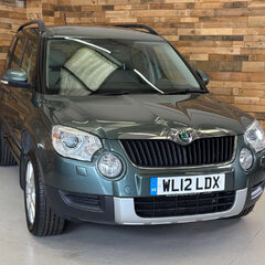 Skoda Yeti 2.0 TDI Elegance SUV 5dr Diesel Manual 4WD Euro 5 (170 ps) 2