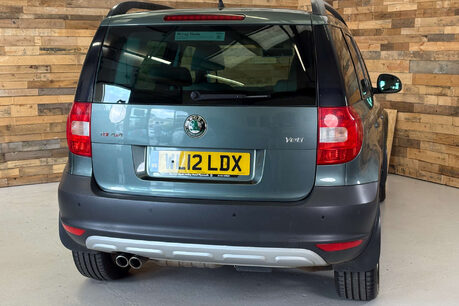 Skoda Yeti 2.0 TDI Elegance SUV 5dr Diesel Manual 4WD Euro 5 (170 ps) 43